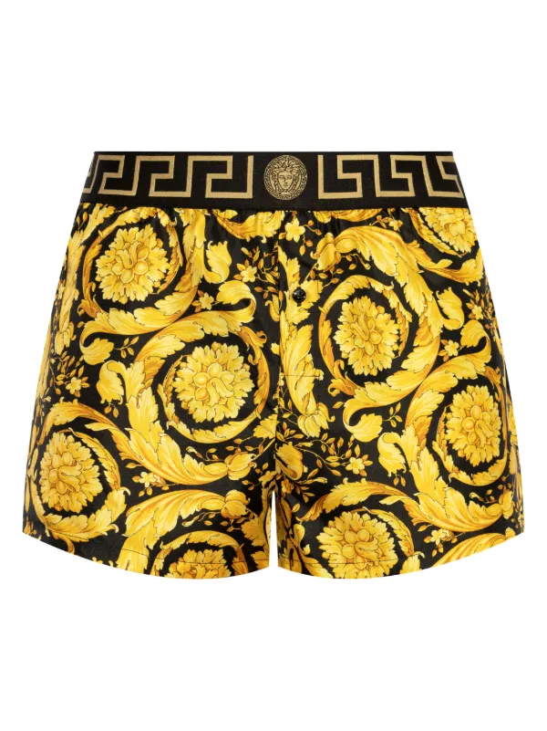 【Versace】バロッコ柄 プリント 半袖シャツ ショートパンツ 黒 Versace バロッコ シー シルクショートパンツ | ブラック