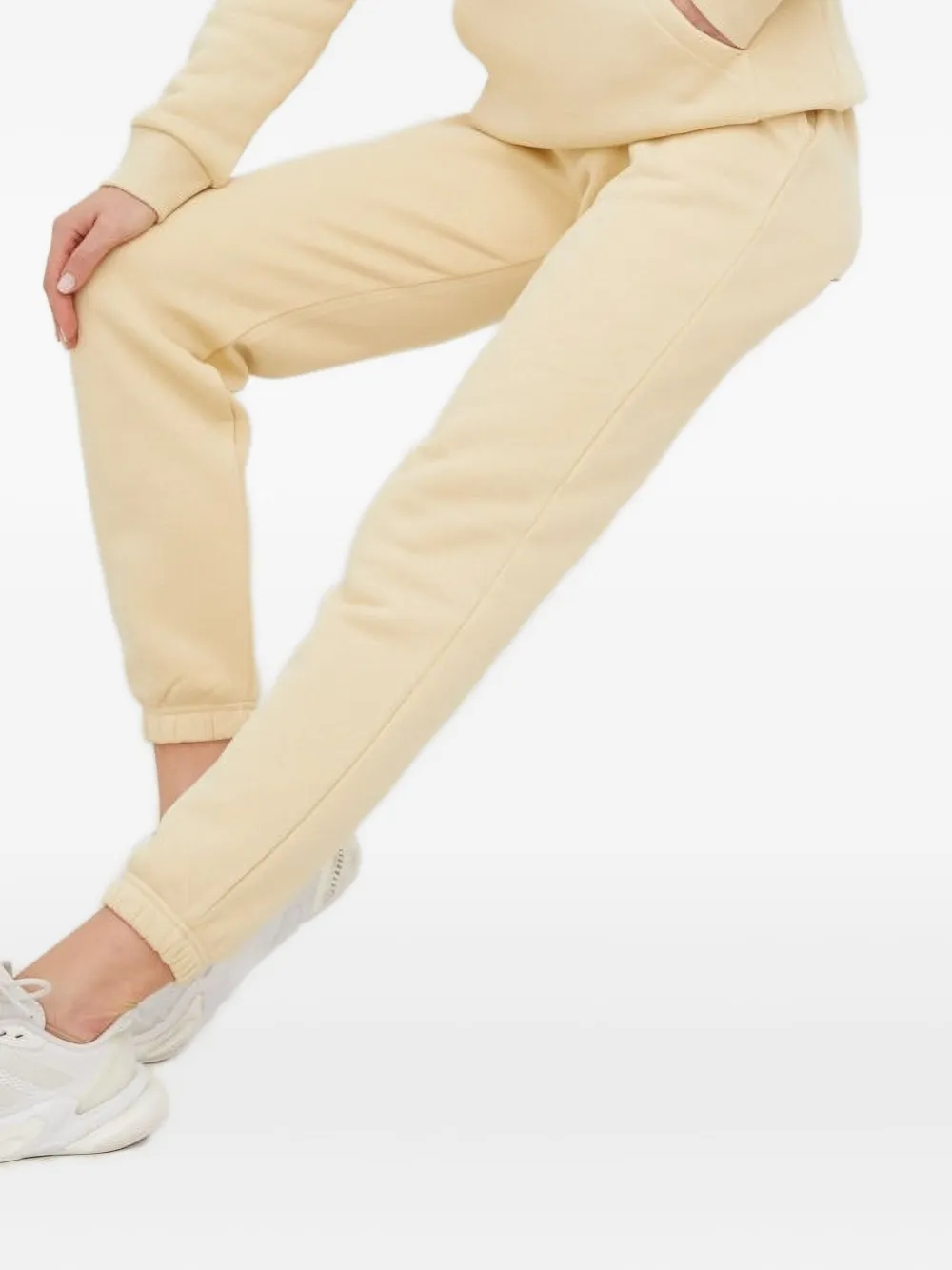 Peak Performance Cuffed Joggers In Neutral