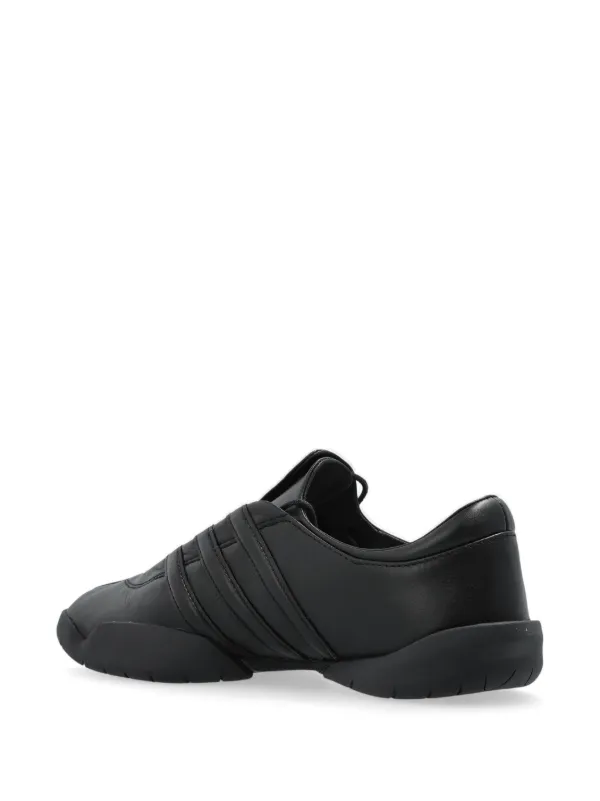 Y-3 Regu Sneakers | Black | FARFETCH JO