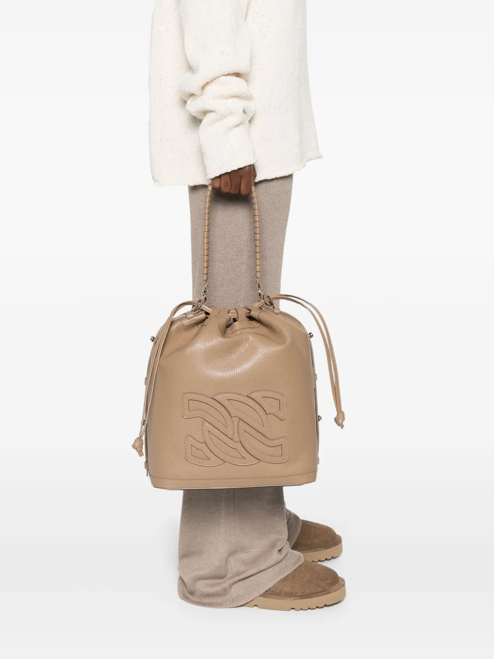 Casadei Voyage bucket bag | Image 2
