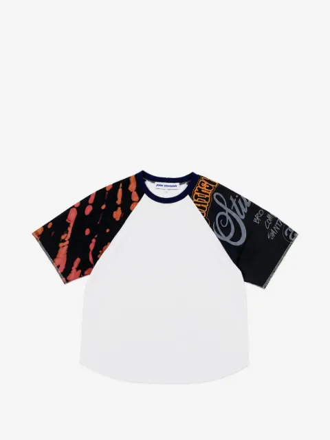 Stain Shade playera con estampado gráfico