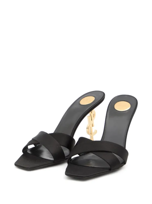 【関税&送料込】Saint Laurent Black Leather Opyum 85 Sandals Opyum 85 patent leather sandals in black - Saint Laurent