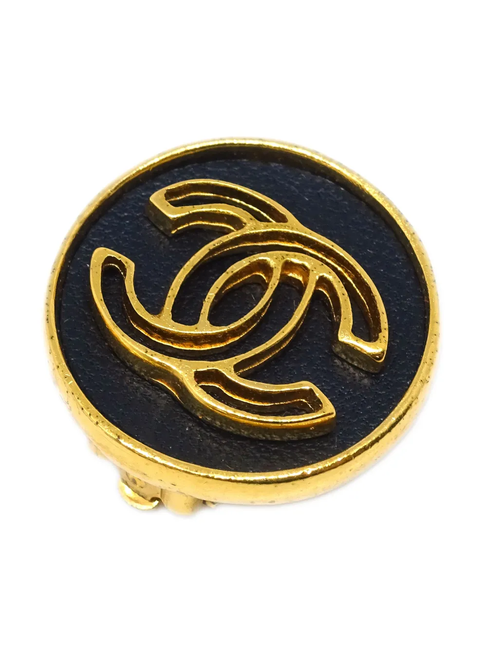 Pre-owned Chanel 2003 Button Clip-on Earrings In Gold