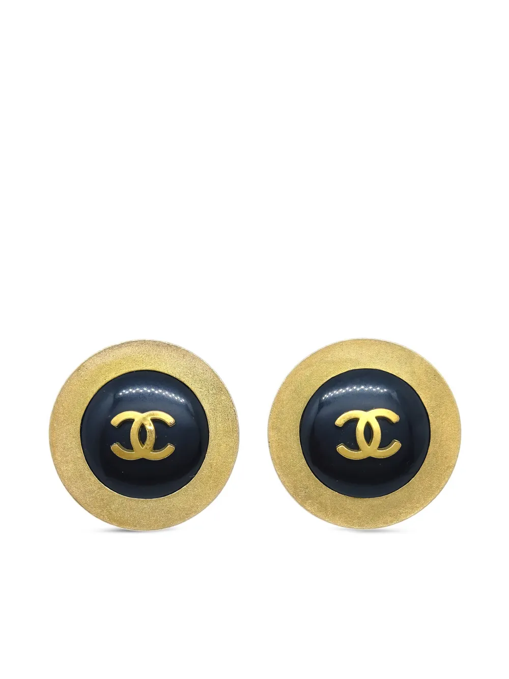 Pre-owned Chanel 1994 Button Clip-on Earrings In Gold