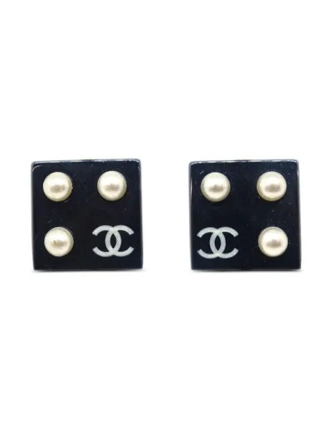 CHANEL Pre-Owned 2003 square clip-on earrings