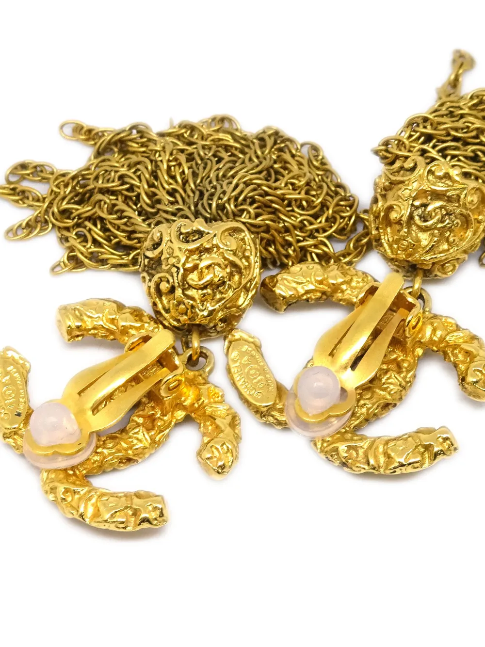 Pre-owned Chanel 1993 Cc Fringe-detail Clip-on Earrings In Gold