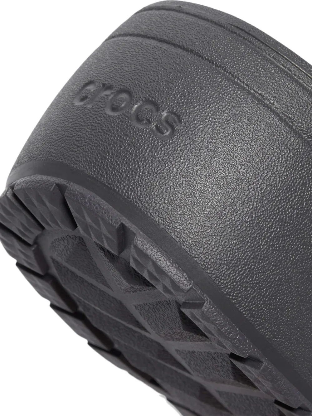 Energy slip-on clogs
