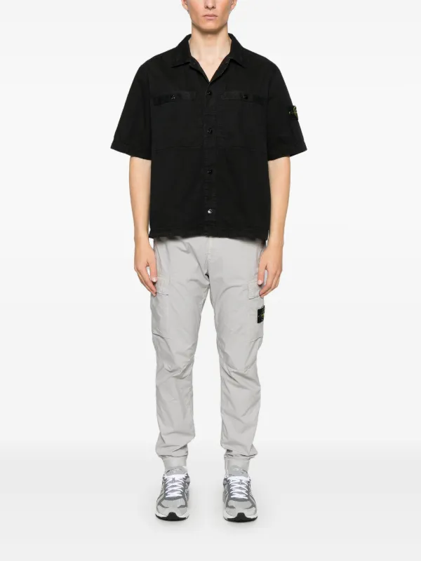 Stone Island コンパスバッジ シャツ | ブラック | FARFETCH JP Stone Island コンパスバッジ シャツ | ブラック | FARFETCH JP