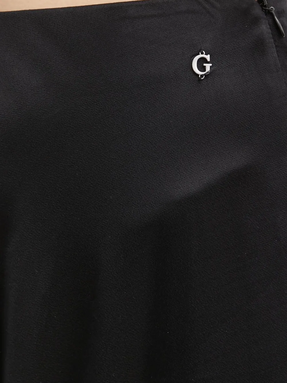 Guess Usa Asymmetric Skirt In Black