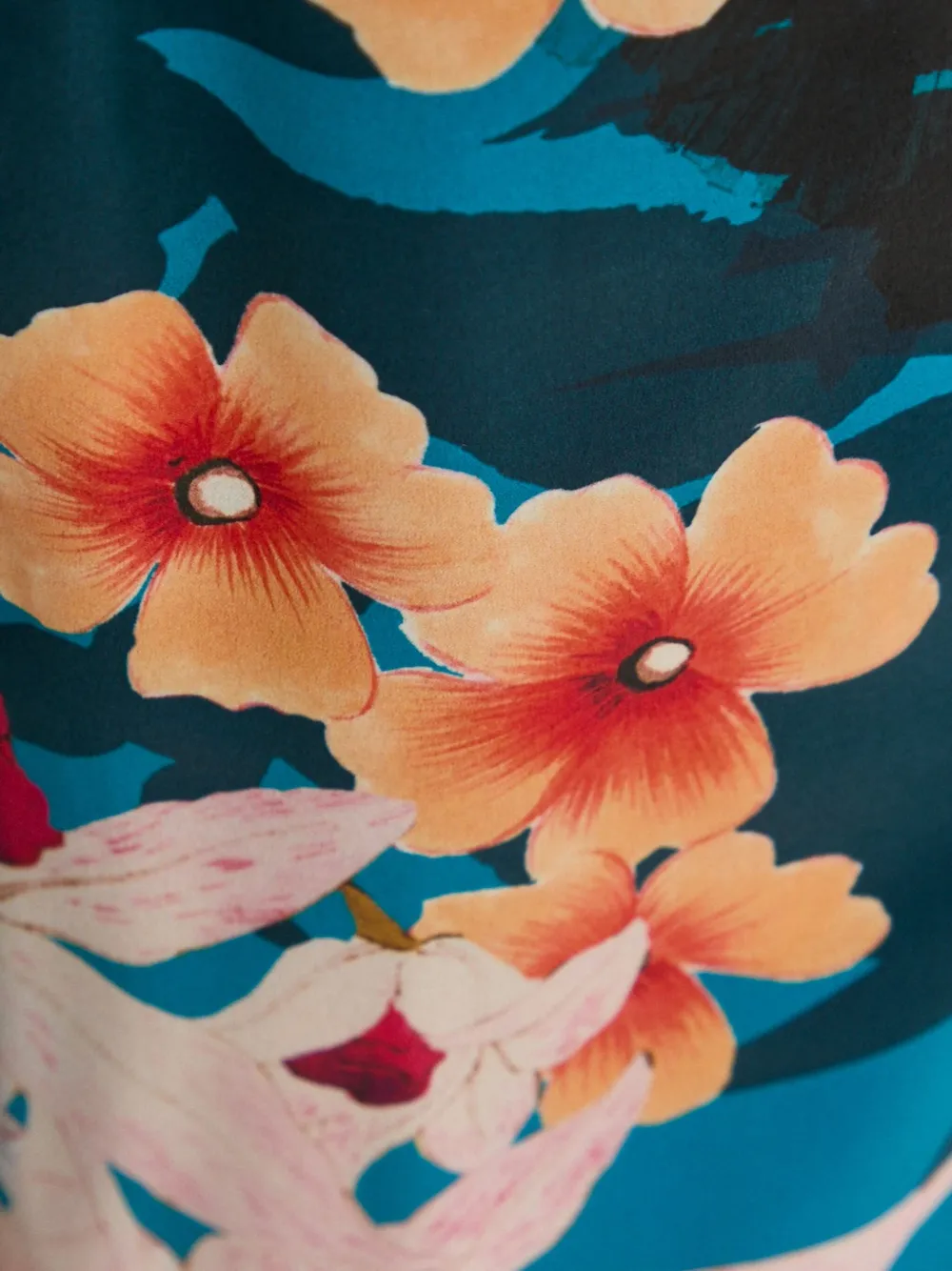 Guess Usa Floral Trousers In Orange