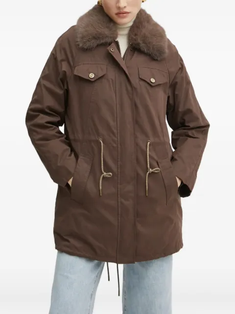 GUESS USA chamarra con cuello de pelo artificial
