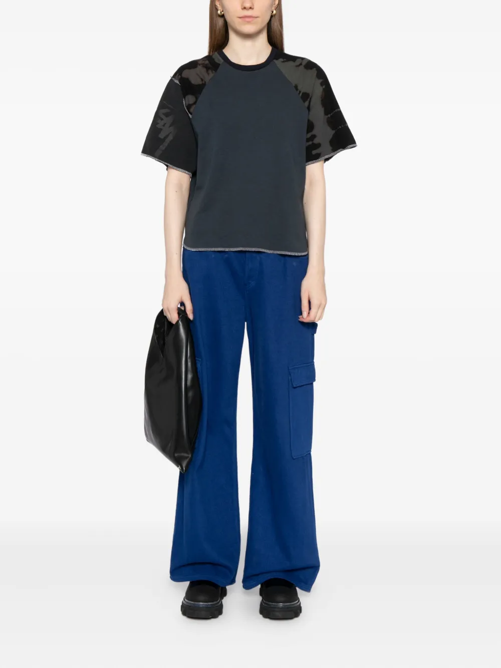 Stain Shade Graphic T-shirt In Blue