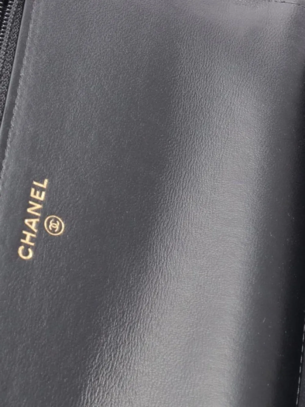 Pre-owned Chanel 2021 Matelassé Wallet-on-chain In Black
