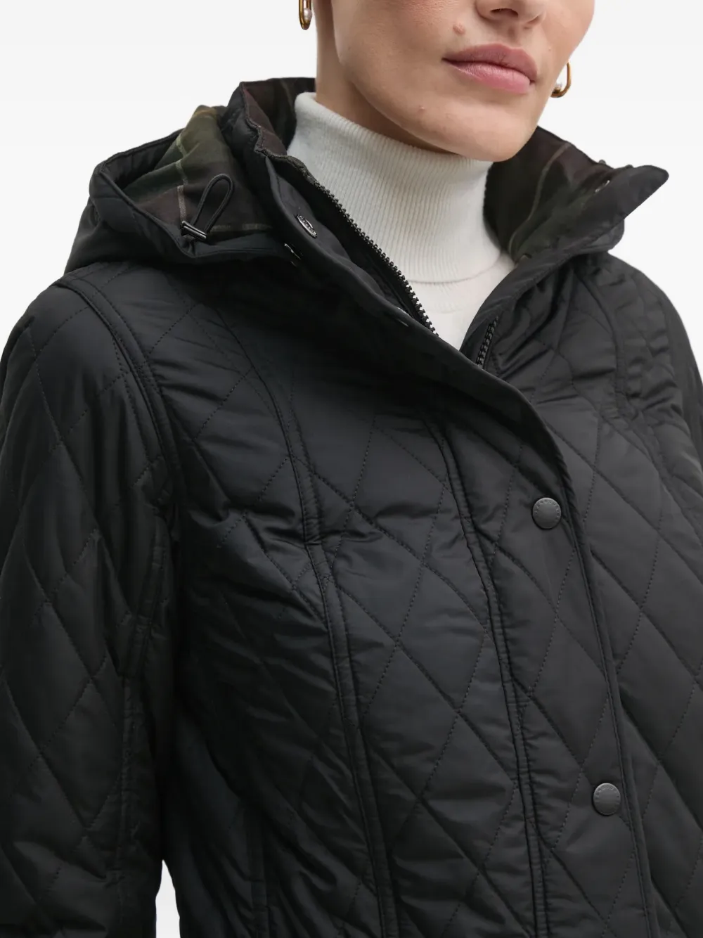Barbour Millfire diamantvormig gewatteerd jack Zwart
