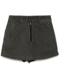 izzue zip fastening pocket short - Black