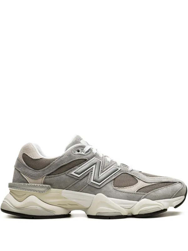 New Balance 9060シリーズ グレー　スニーカー New Balance 9060 