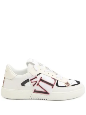 Valentino Garavani ロックスタッズ スニーカー | ホワイト | FARFETCH JP