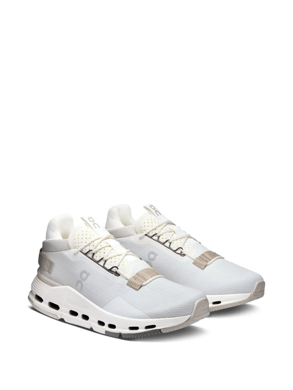 On Running Cloudnova 2 "Ice Sand" sneakers White