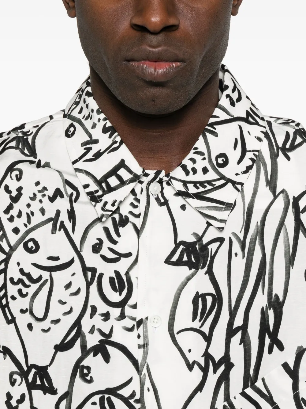 Shop Jacquemus Le Chemise Aloe Shirt In White