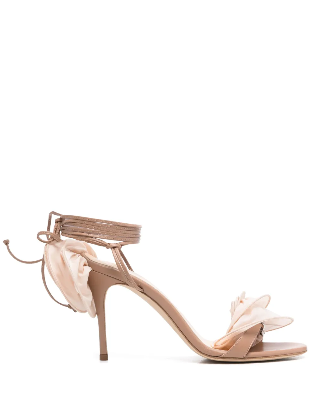 Magda Butrym 90 mm sandalen met bloemenpatch BEIGE