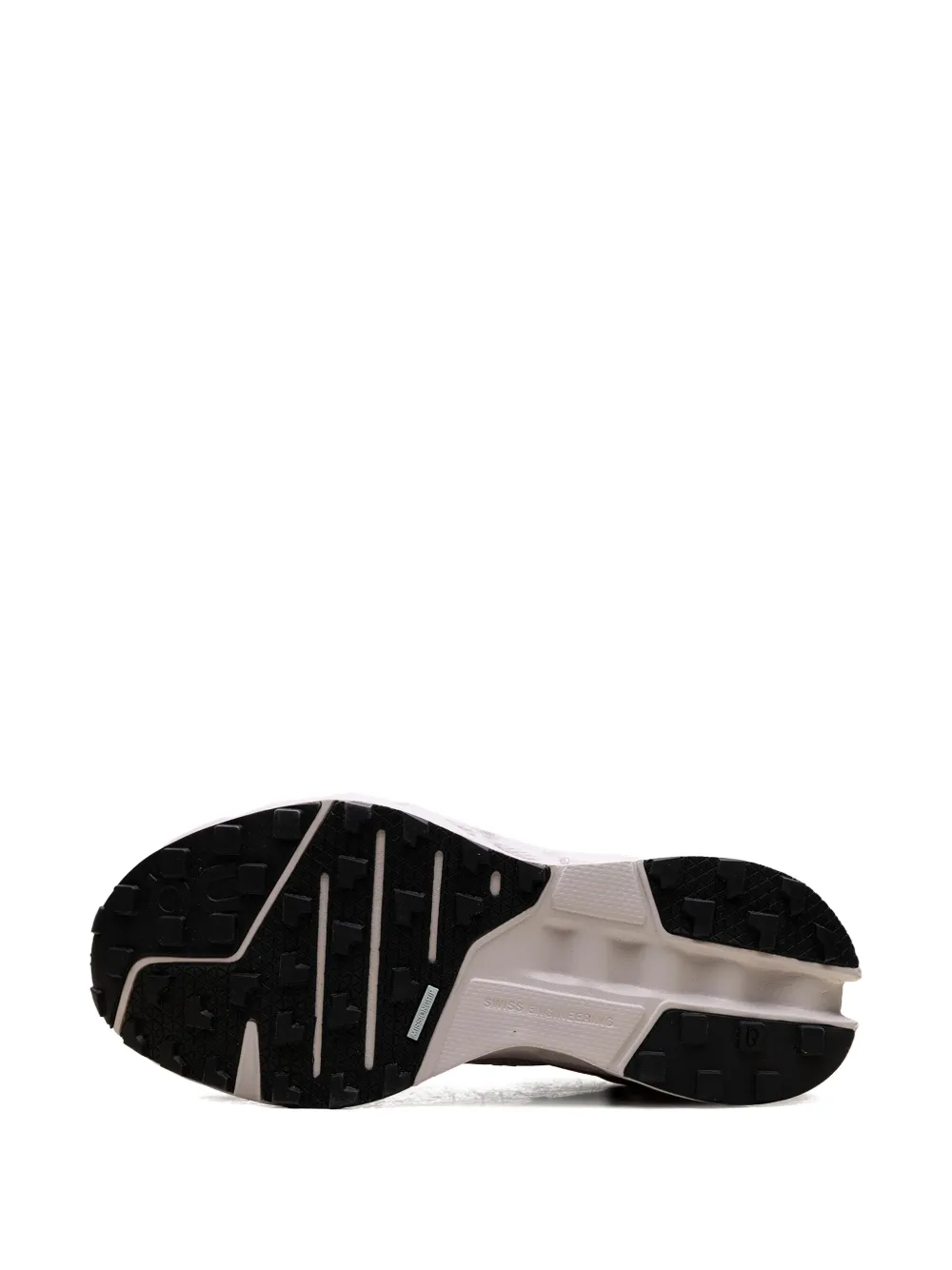 On Running Cloudsurfer Trail WP sneakers Oranje