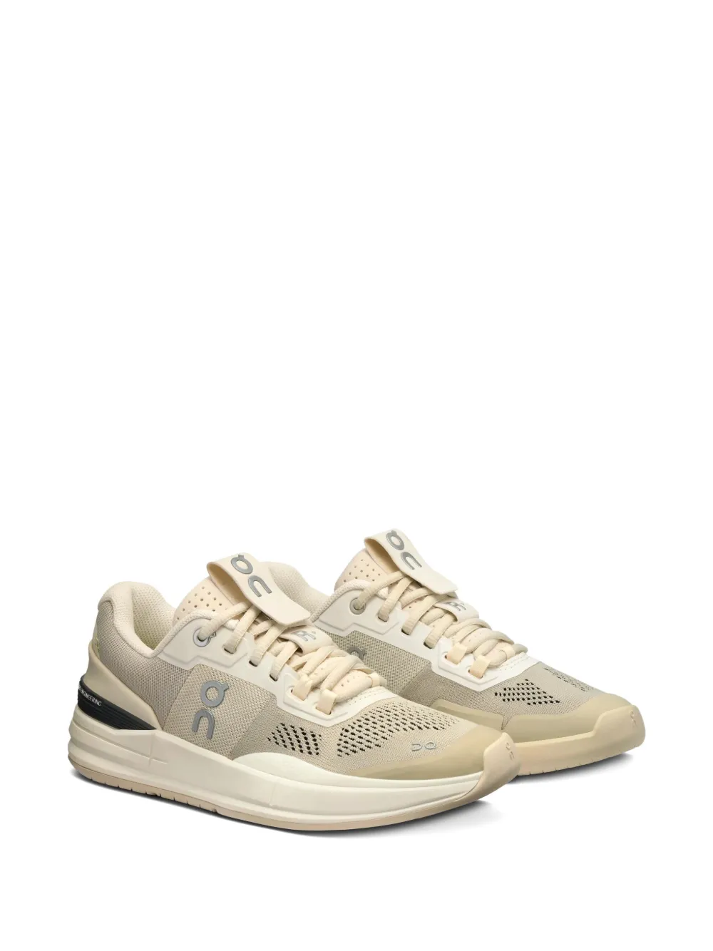 On Running The Roger Pro Sand/Ivory sneakers - Beige
