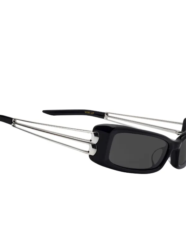 Gentle Monster Wire Lip 01 サングラス | ブラック | FARFETCH JP