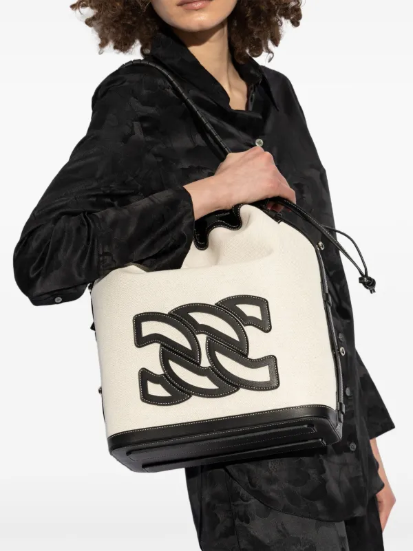 Casadei かごバッグ Casadei バケットバッグ | ニュートラル | FARFETCH JP