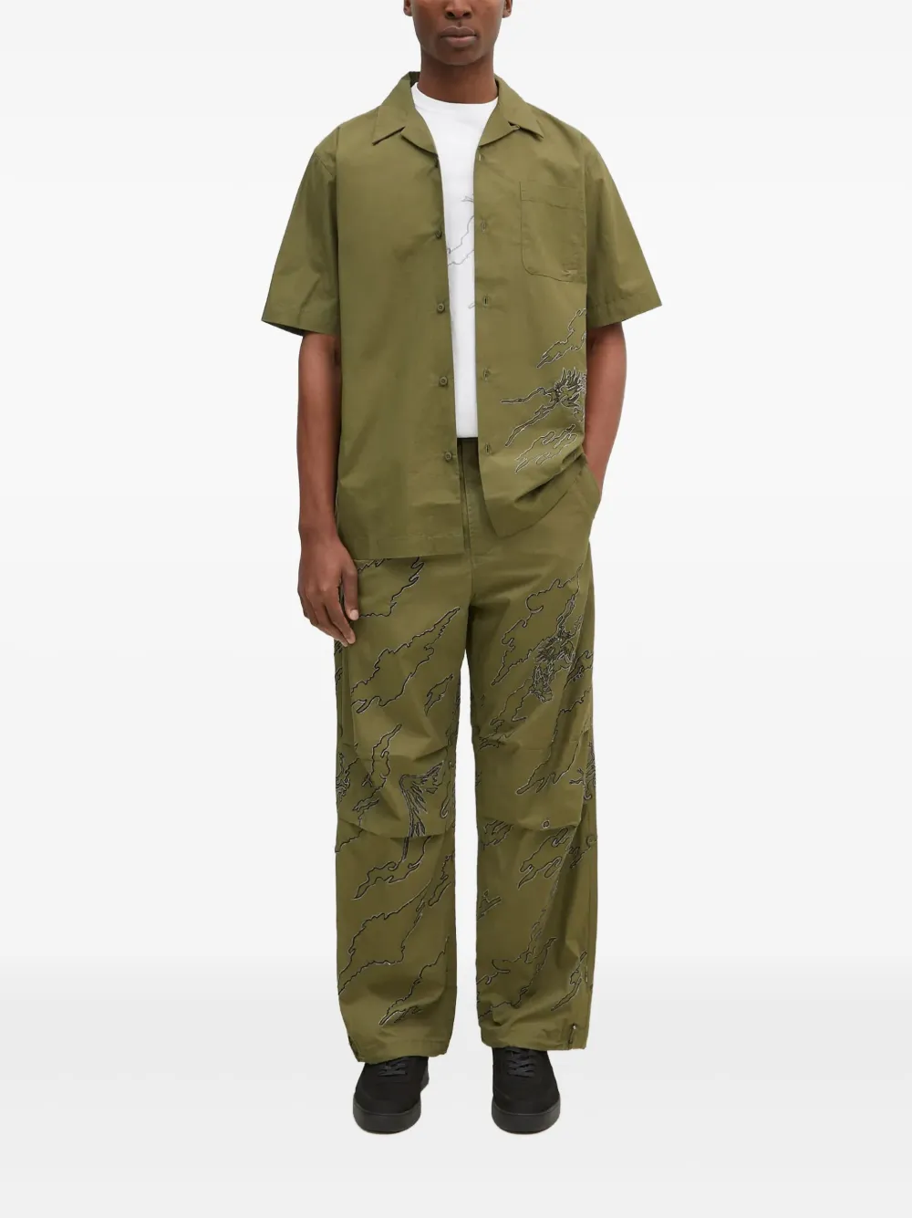 Maharishi Bonsai embroidered landscape trousers Groen