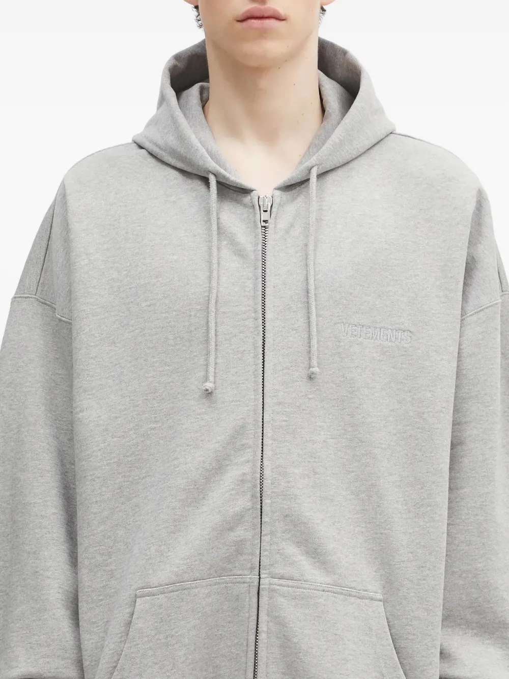 VETEMENTS zip-up embroidered hoodie Grijs