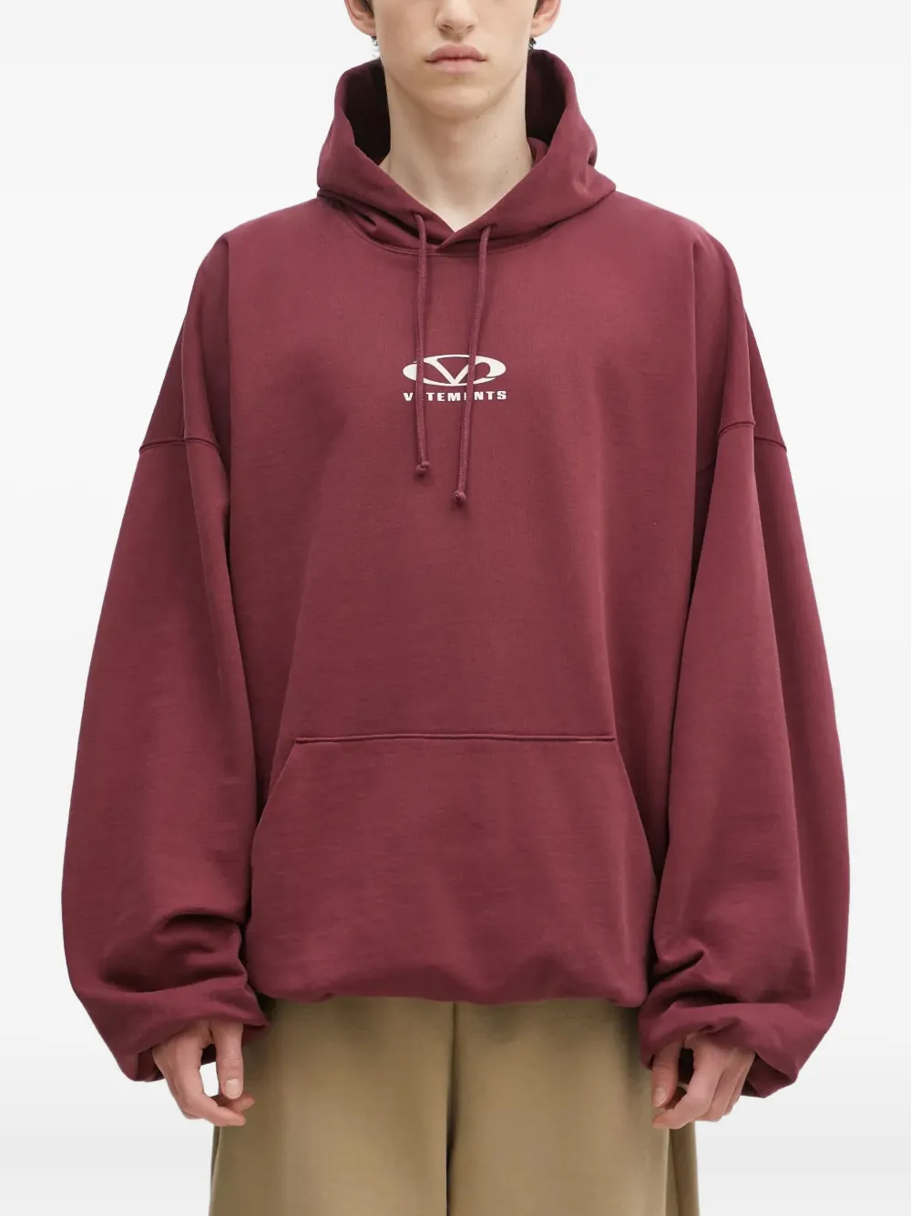 VETEMENTS logo-print hoodie Rood