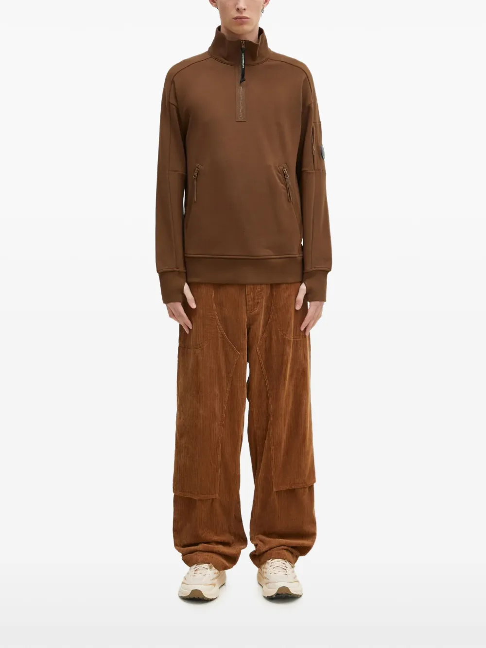 C.P. Company Sweater met halve rits en zak Bruin