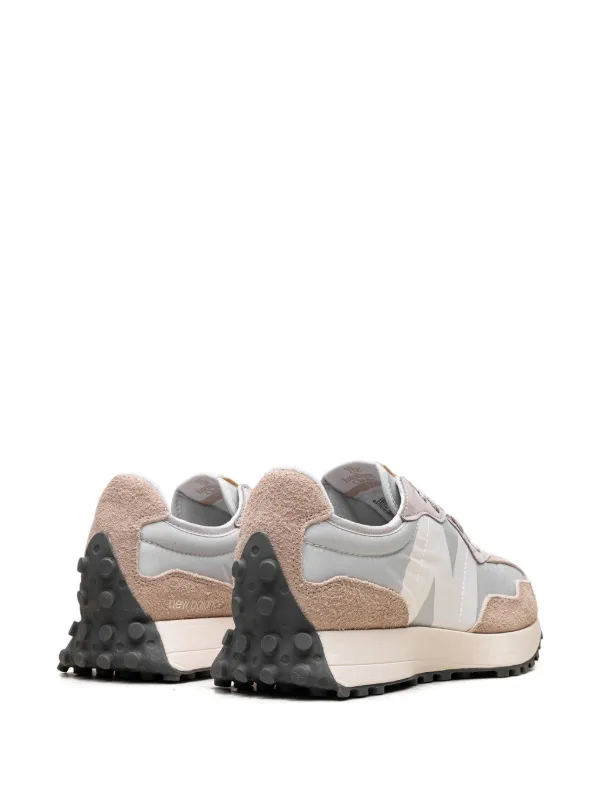 New Balance 327 “White Birch” スニーカー | ピンク | FARFETCH JP