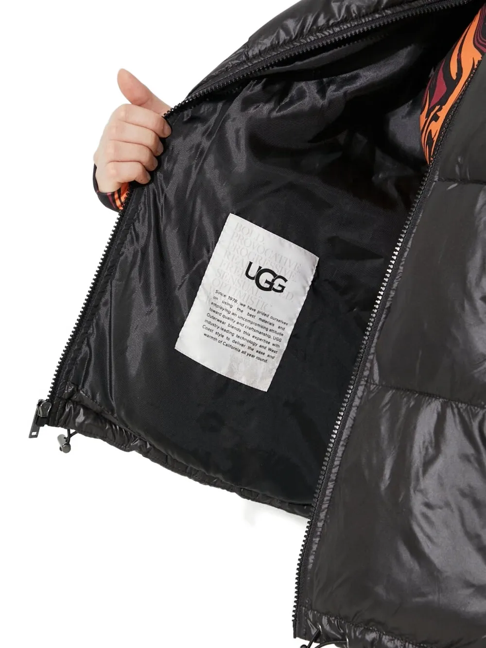 UGG quilted puffer jacket Zwart
