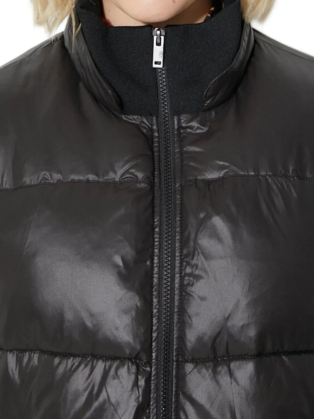 UGG quilted puffer jacket Zwart
