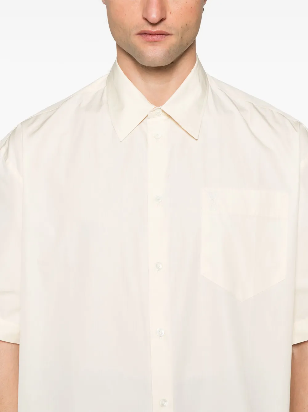 AMI Paris Overhemd met geborduurd logo Beige