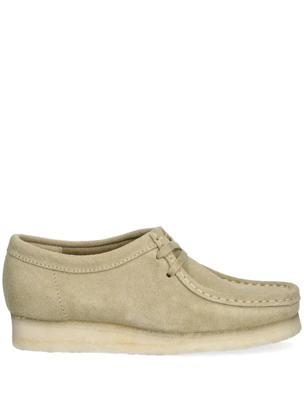 【ほぼ新品】INSCRIRE CLARKS Womens Clarks Wallabee EVO LO Casual Shoe - Beeswax | Journeys