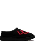 UGG Tasman Logo ""Black/Samba Red"" slippers