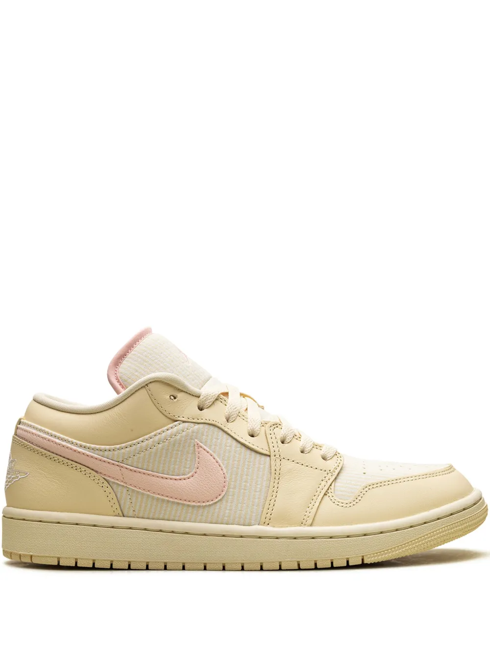 Jordan 1 Low "Seersucker Muslin Sail Coconut Milk Legend Pink" sneakers Beige