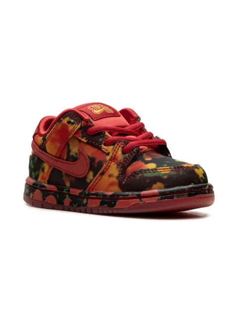 Nike Kids SB Dunk Low  "The Wizard Of Oz - Varsity Red/University Gold" sneakers
