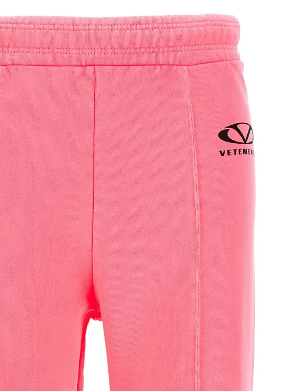 パンツ VETEMENTS 'Oval Logo' joggers パンツ VETEMENTS 'Oval Logo' joggers Vetements Oval logo