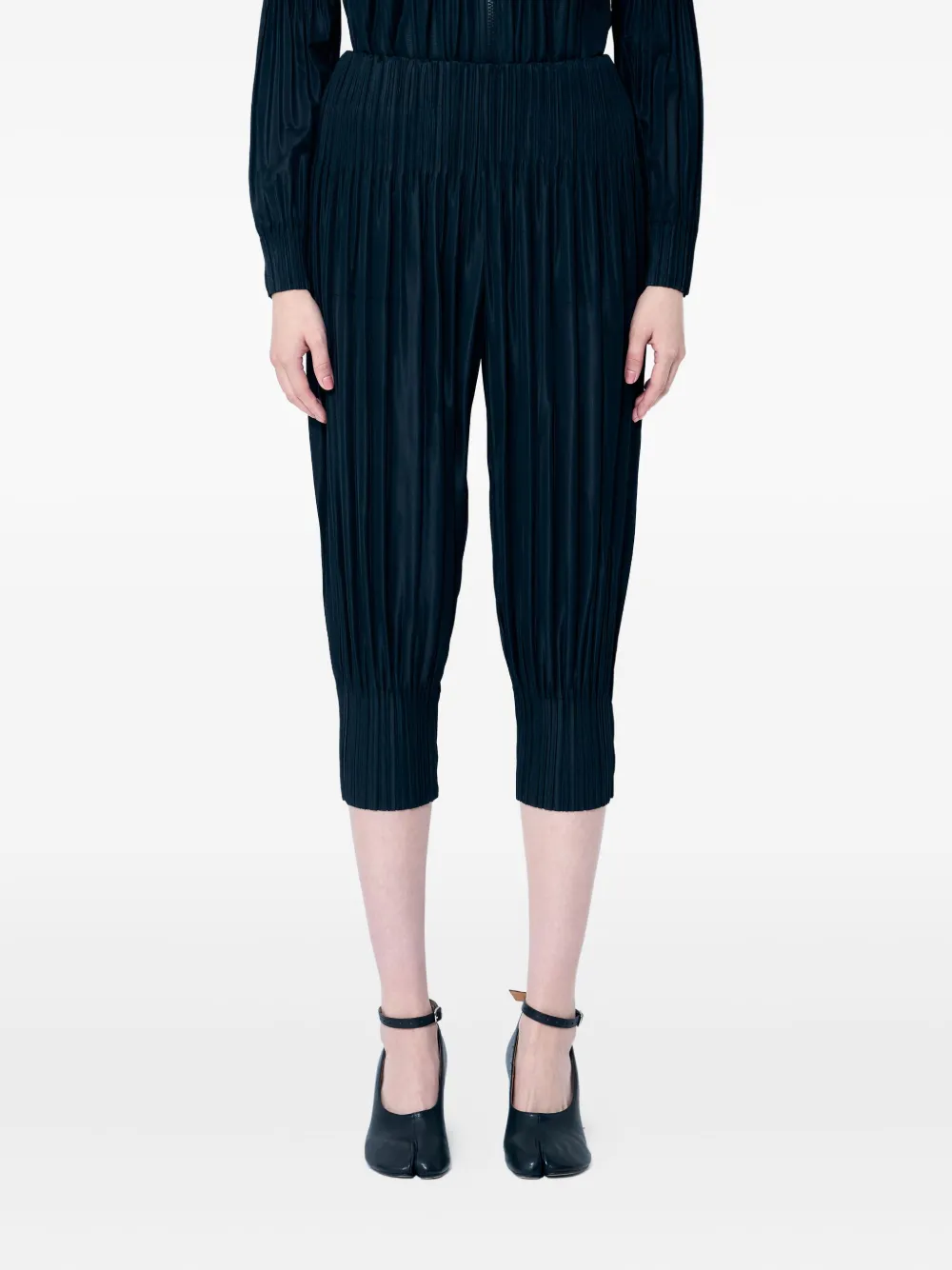 Pleats Please Issey Miyake pleated balloon trousers Zwart