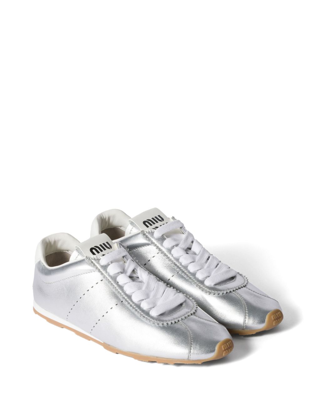 Miu Miu Leren sneakers - Zilver