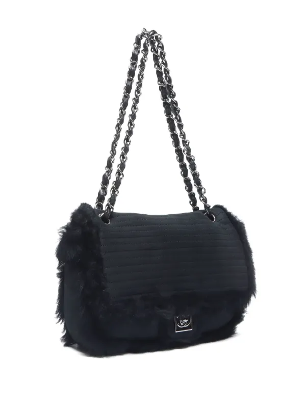 CHANEL Pre-Owned 2007 faux-fur Trim Shoulder Bag | Black | FARFETCH
