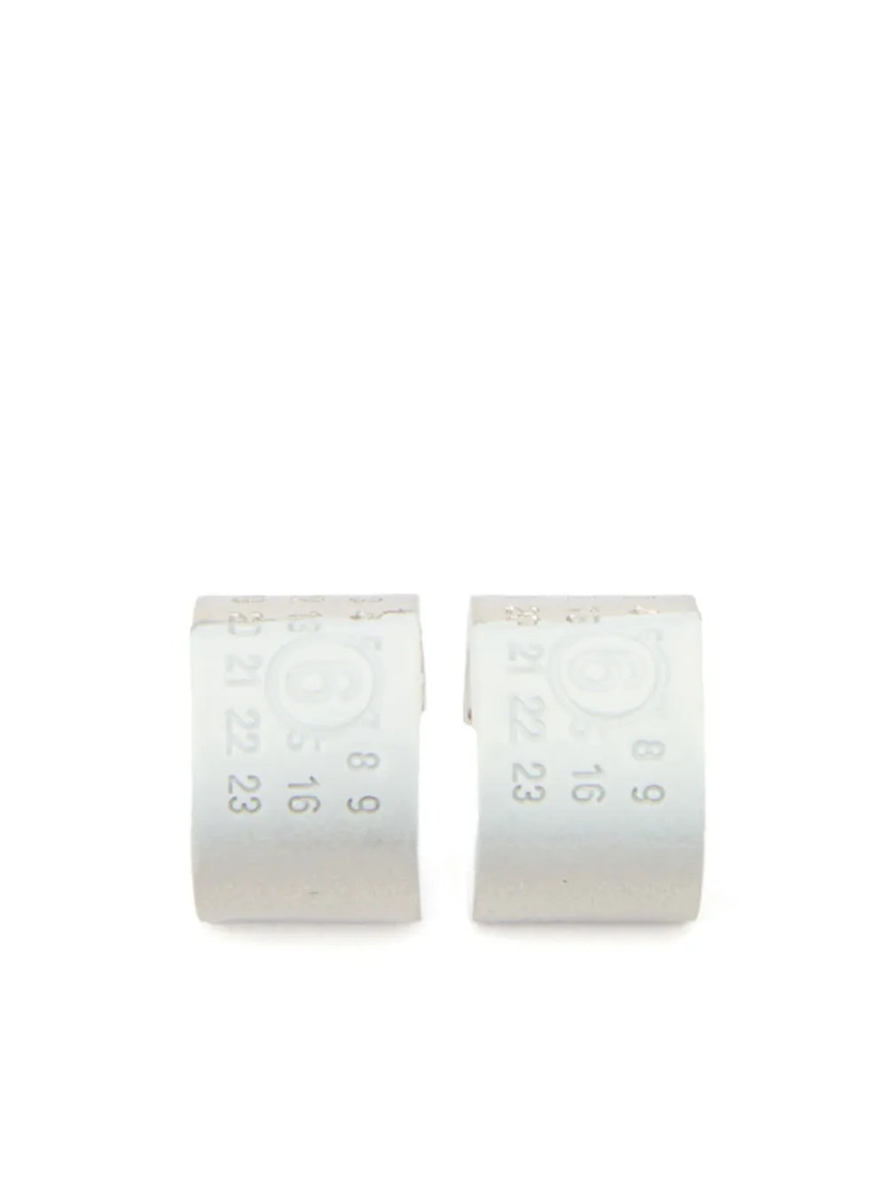 MM6 Maison Margiela ナンバーモチーフ ピアス - シルバートーン MM6 Maison Margiela ナンバーモチーフ ピアス - シルバートーン