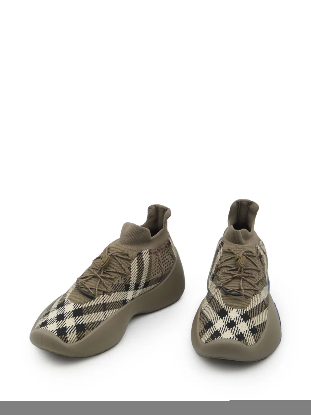 Burberry Embroidered Fabric Neptune Slip Ons In Green