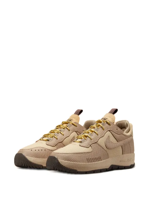 nike air wild golden beige