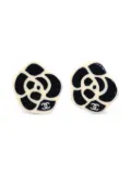 CHANEL Pre-Owned 2003 rose earrings - Neutrals