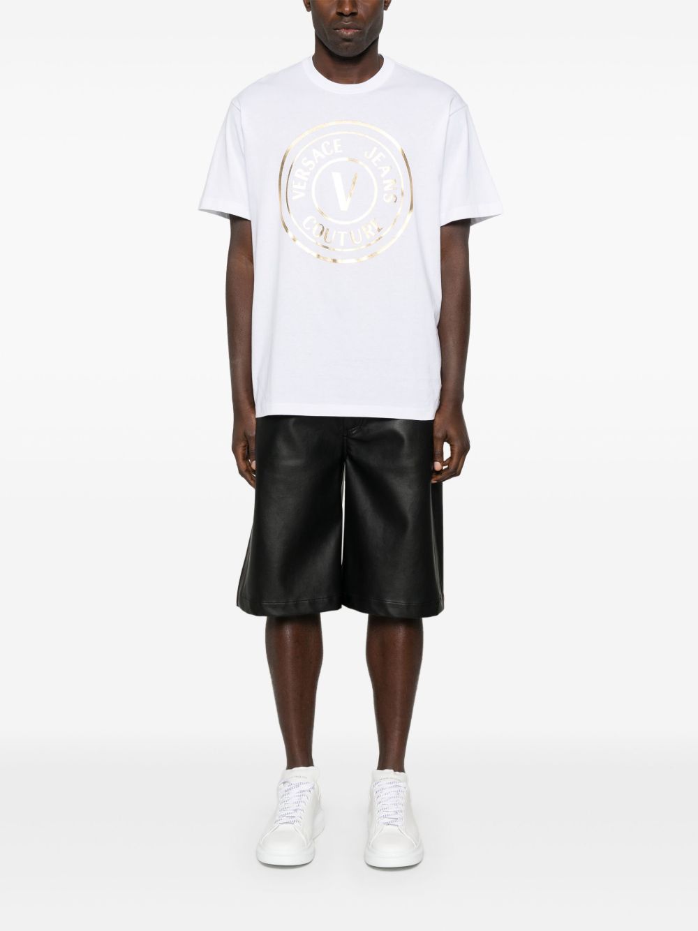 Versace Jeans Couture T-shirt met V-embleem - Wit