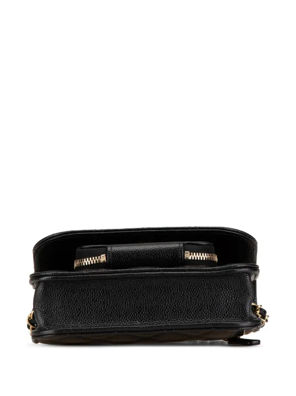 CHANEL ビジネスバッグ hqdefault.jpg